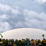 Deputado pede CPI para investigar Flávio Dino por invasões em Brasília