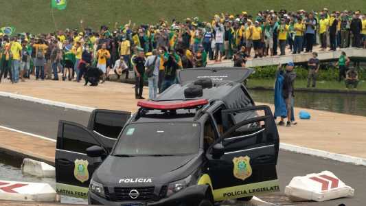 Apoiadores de Jair Bolsonaro invadiram prédios na Praça dos Três Poderes, em 8 de janeiro
