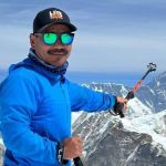 Veterano de guerra amputado de ambas as pernas se prepara para escalar o Everest