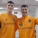 Rochet e Rômulo selam amizade no Inter após briga na Libertadores