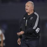 Felipão mira primeira vitória no Atlético; veja números nos últimos 30 anos