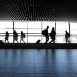 123Milhas avalia suspender todas as emissões de passagens, mas mantém vendas no site