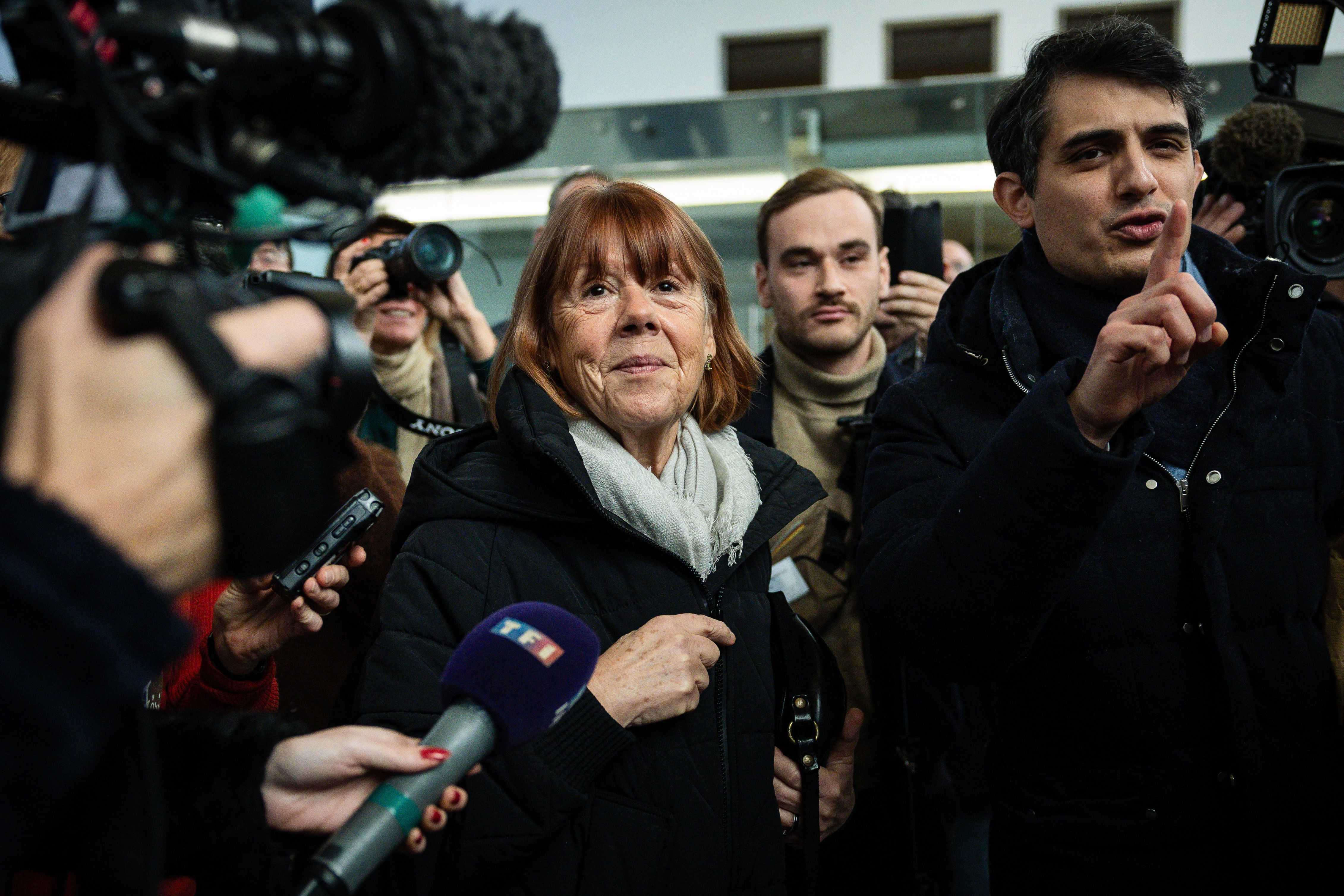 Após sentença, Gisèle Pelicot, dopada e estuprada por 70 homens, diz que 'respeita decisão da corte'