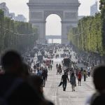 Grupo reúne mais de R$ 5 milhões para ajudar policial que matou manifestante na França