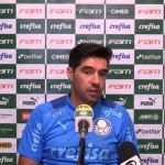 Palmeiras fica dois jogos sem sofrer gols e técnico elogia elenco: 'Sérios e focados'