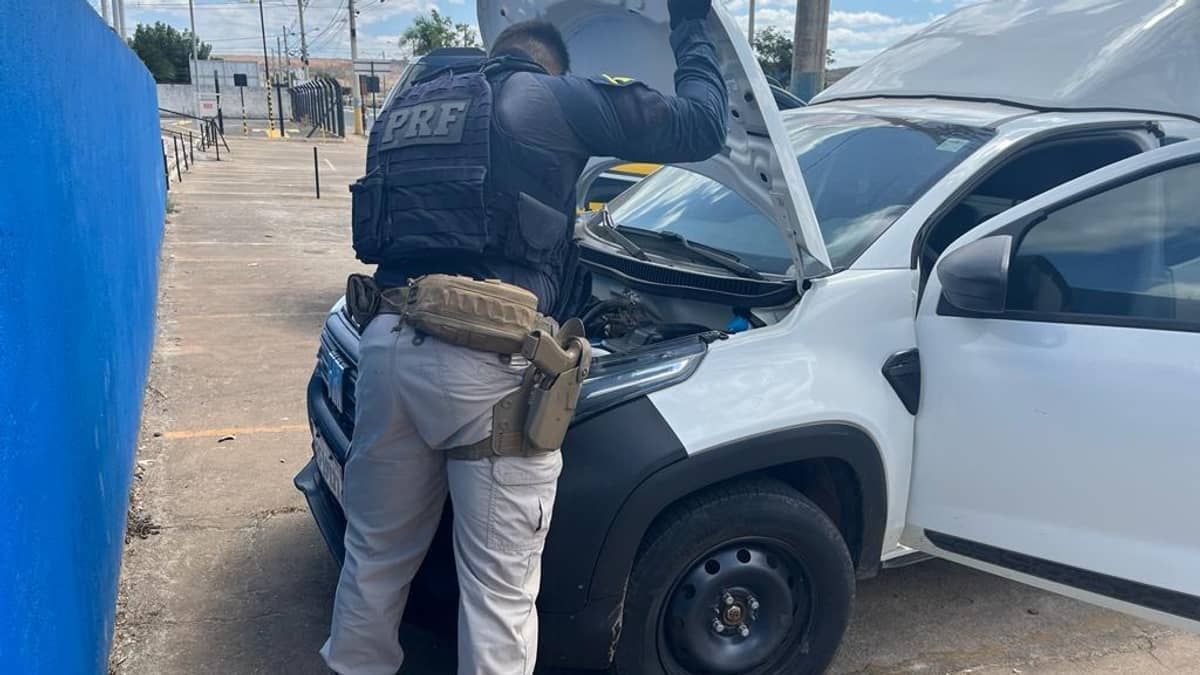Motorista compra carro furtado por R$ 35 mil e veículo é apreendido pela Polícia Federal  