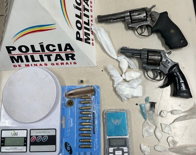 PM encontra armas de fogo dentro de mochila usada para entrega de lanches em Ipatinga