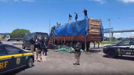 Apreensão foi feita na BR-448, em Canoas, no Rio Grande do Sul