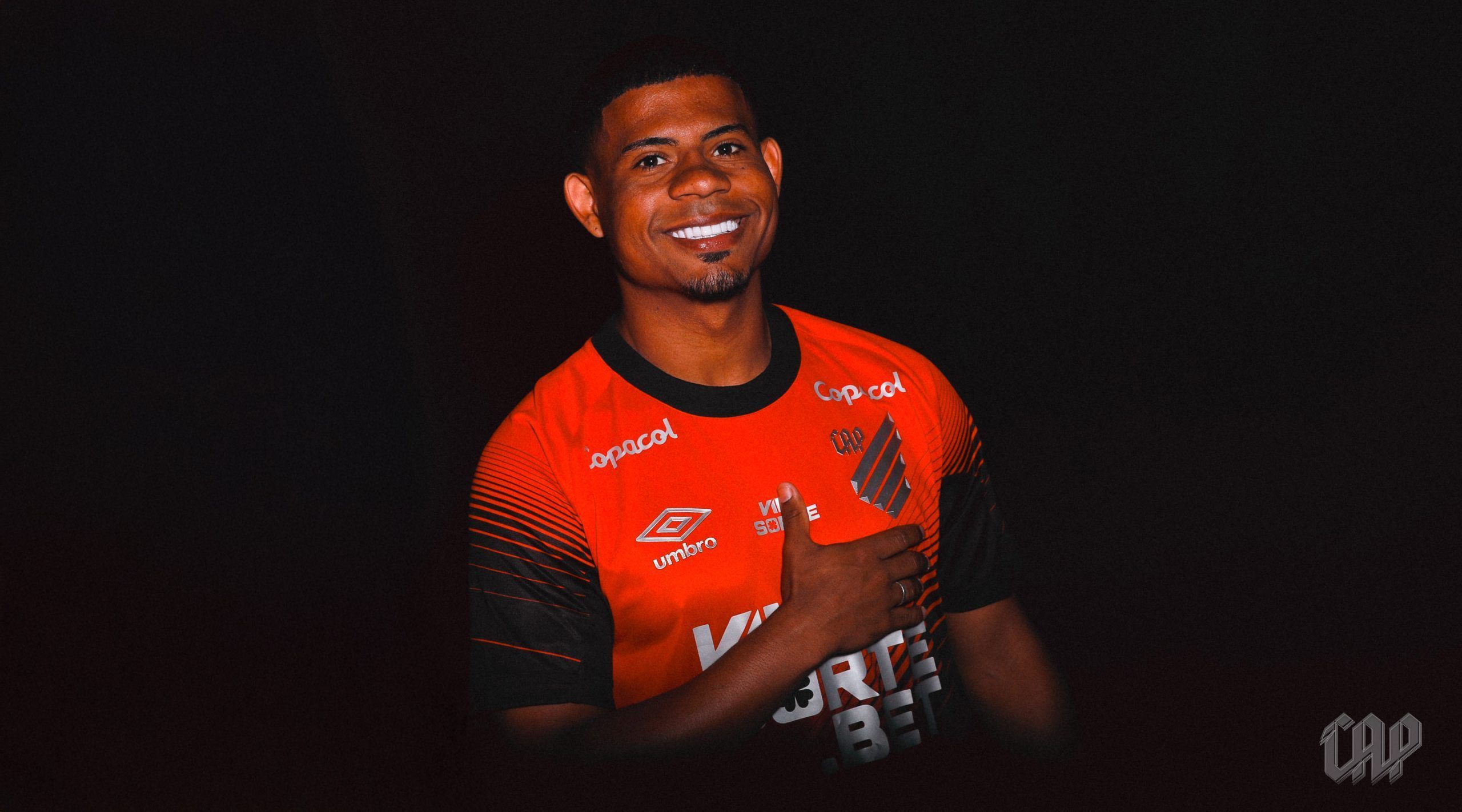 Torcedor do Corinthians? Gilberto, que pertence ao Palmeiras, se posiciona