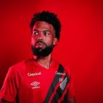 Athletico-PR anuncia contratação de jogador que estava em rival da Série B