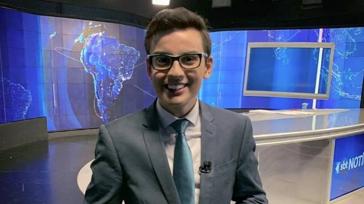 Apresentador do SBT, Dudu Camargo pede vaga em reality show da Record
