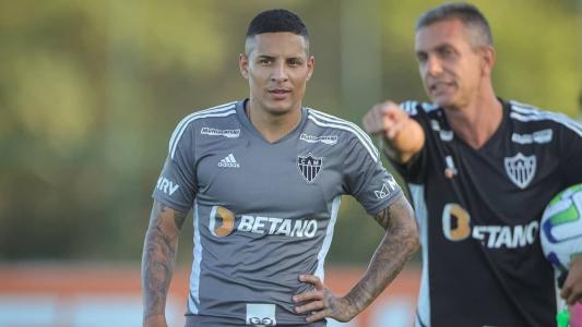 Arana disse estar pronto para retornar aos gramados