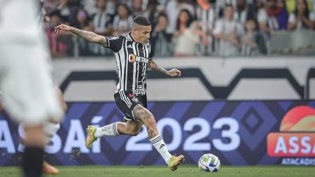 Arana foi titular diante do Corinthians no último fim de semana
