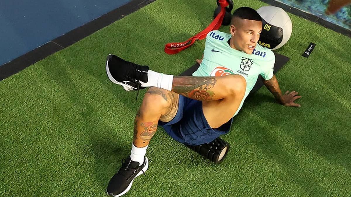 Com Arana titular, Diniz arma Brasil para enfrentar Venezuela pelas Eliminatórias