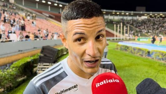 Arana lamentou muito o empate por 1 a 1 com o América