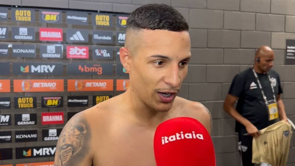 Atlético: Arana cita esposa e desabafa sobre invenções de possível saída 