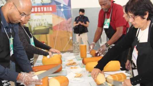 Araxá sedia concurso internacional de queijos