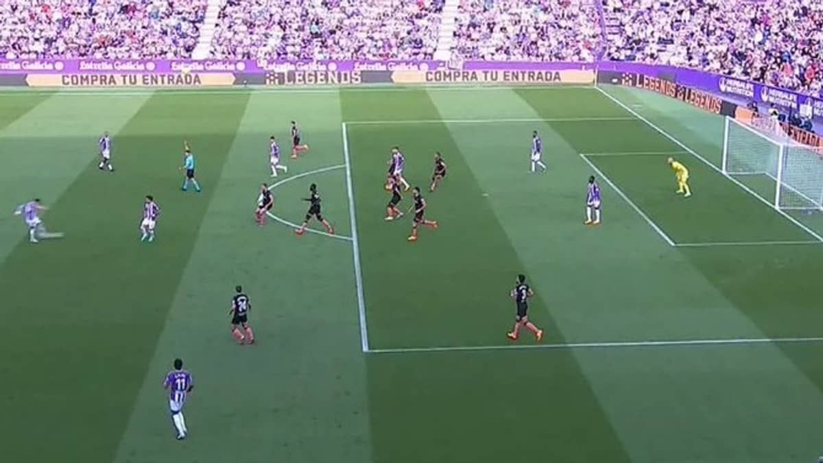 Valladolid, de Ronaldo, tem gol anulado de forma bizarra e revolta Pezzolano
