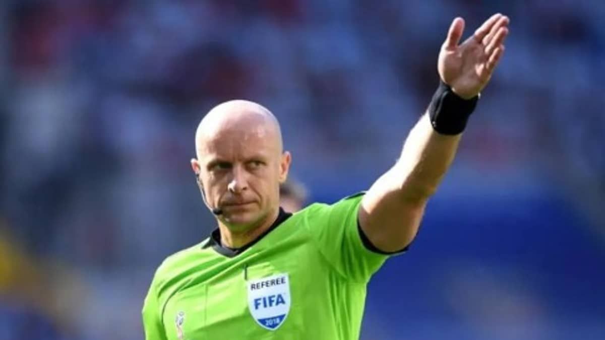 Árbitro da final da Champions pede desculpas por presença em evento da direita radical