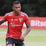 Zagueiro não tem lesão após exames do São Paulo, mas está fora contra Vasco