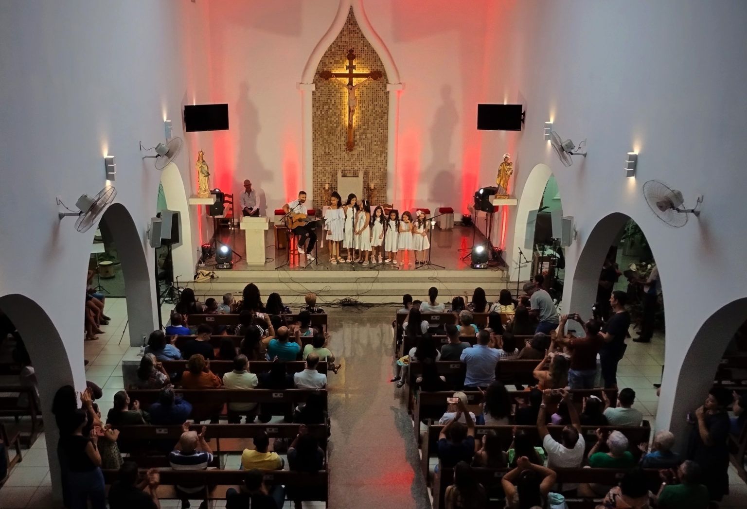 Concerto de natal homenageia as vítimas do rompimento da barragem em Brumadinho