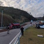 Vídeo: caminhão com 18 toneladas perde o freio e usa área de escape do Anel Rodoviário de Belo Horizonte