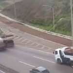 Vídeo: área de escape do Anel Rodoviário em BH é liberada após mais de 20 horas