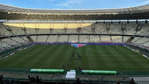 Arena Castelão antes de Fortaleza e Goiás pelo Brasileiro da Série A