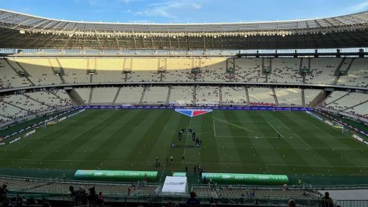 Arena Castelão antes de Fortaleza e Goiás pelo Brasileiro da Série A