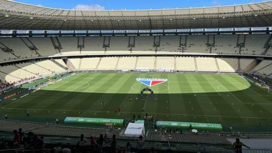 Arena Castelão pronta para receber a partida entre Flamengo e Fortaleza, pelo Brasileirão