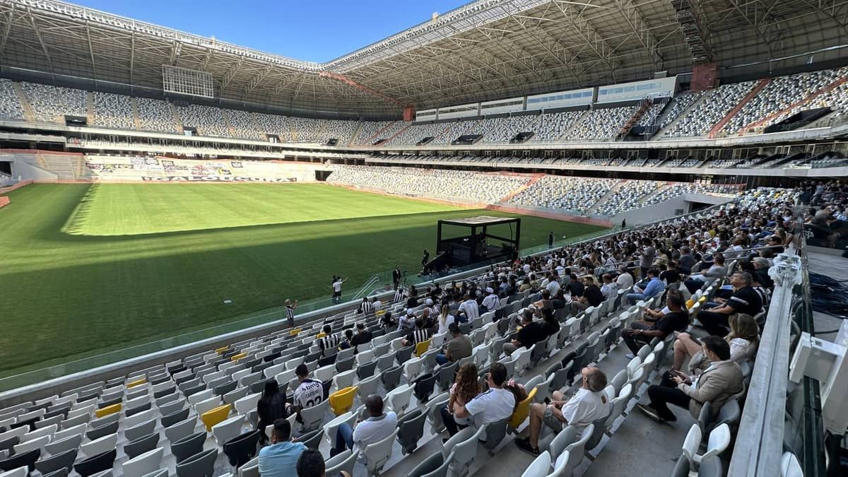 Culto ecumênico na Arena MRV abençoa os 115 anos do Atlético