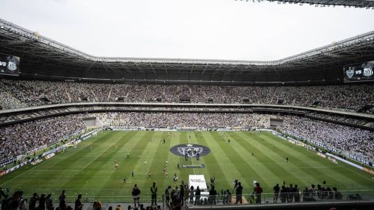 Arena MRV no jogo de inauguração, contra o Santos, pelo Brasileirão
