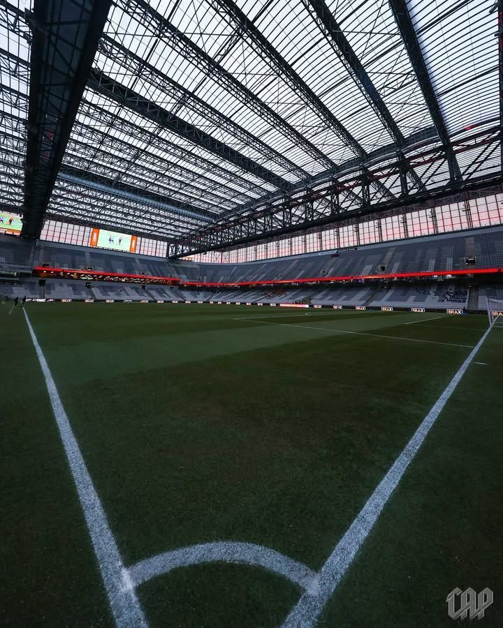 Athletico-PR recebe Londrina em busca da classificação à final do Paranaense