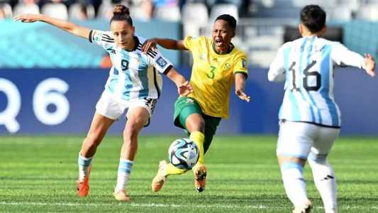 Argentina e África do Sul fizeram duelo bastante movimentado nesta quinta-feira