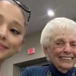 Ariana Grande lamenta morte da avó Marjorie Grande, que colaborou em músicas da cantora