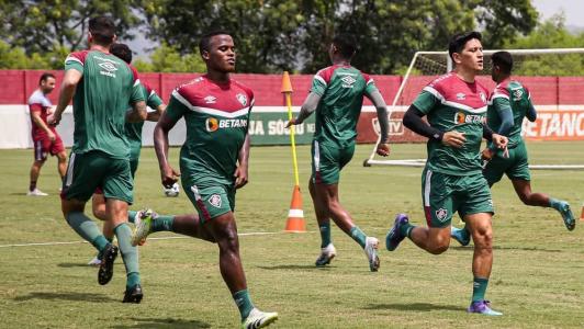 Arias e Cano vão enfrentar o Santos, mas ainda são dúvidas contra o Palmeiras