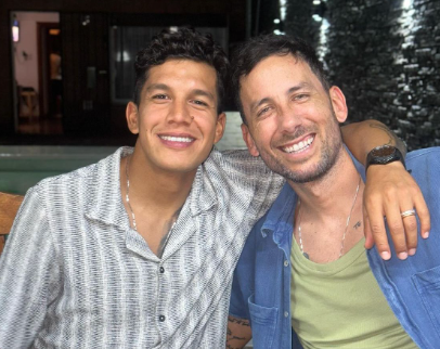 Ex-Cruzeiro, Ariel Cabral passa Natal com Romero e faz mistério sobre futuro do amigo