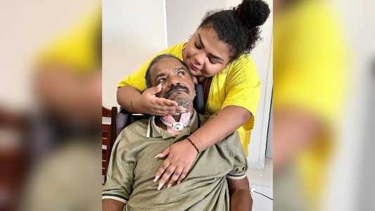 Arlindo Cruz recebe alta de hospital após mais de 20 dias internado por pneumonia.
