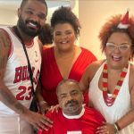 Filha e esposa de Arlindo Cruz se manifestam após internação do artista