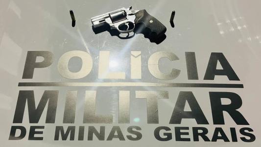 Arma foi oferecida como suborno para a Polícia Militar