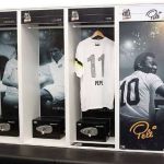 Morte de Pelé deixa mistério sobre armário na Vila Belmiro que não é aberto há mais de 40 anos