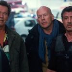 Arnold Schwarzenegger se declara para Bruce Willis: 'Heróis não aposentam'