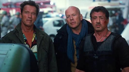 Arnold Schwarzenegger, Bruce Willis e Sylvester Stallone em 'Os Mercenários'