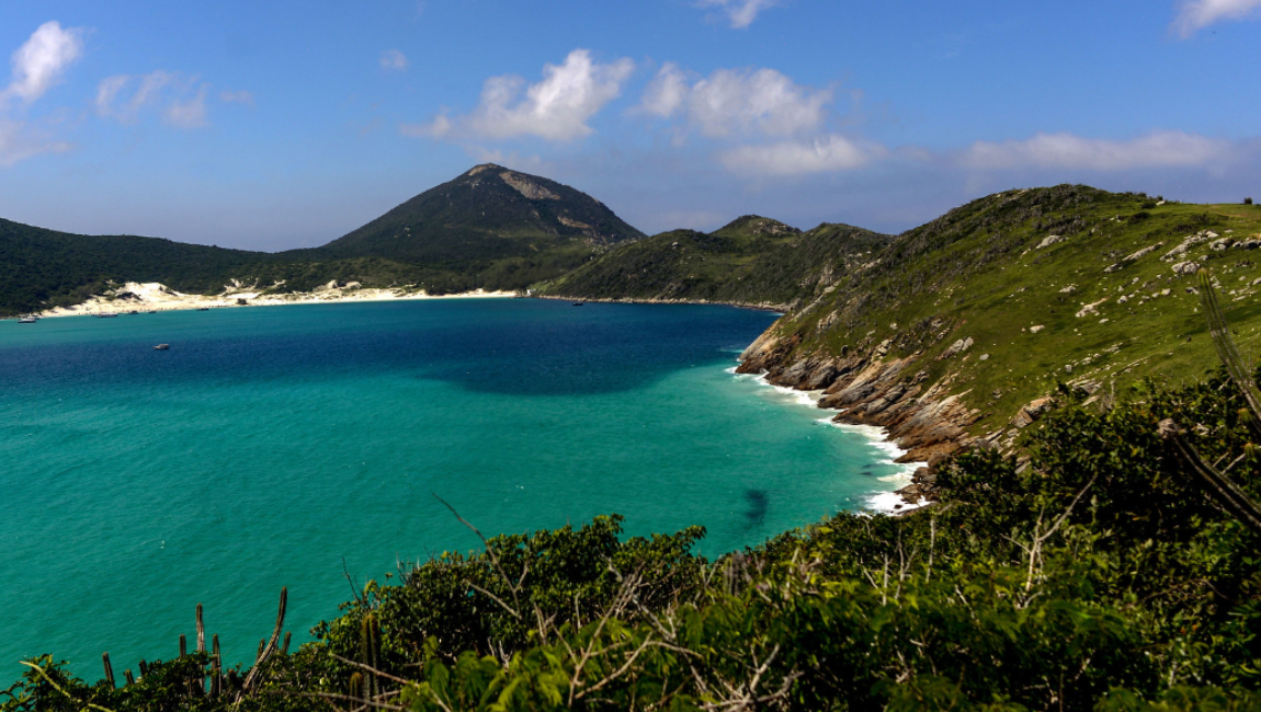 Brasil tem duas praias entre as 50 melhores do mundo; saiba quais