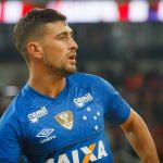 Thiago Neves revela 'ranço' de Arrascaeta com ex-técnico do Cruzeiro