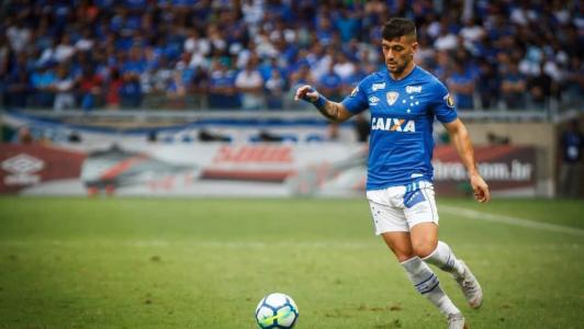Arrascaeta, durante sua passagem pelo Cruzeiro