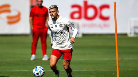 Arrascaeta é a principal dúvida do Flamengo para a final da Copa do Brasil