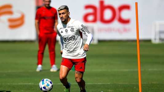 Arrascaeta é um dos destaques do momento positivo do Flamengo