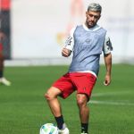 Flamengo embarca para jogo contra o Atlético com quatro desfalques