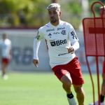 Flamengo encerra preparação para jogo com o Palmeiras; saiba os desfalques